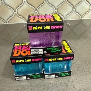 *NEW* NeeDoh Nice Ice Baby